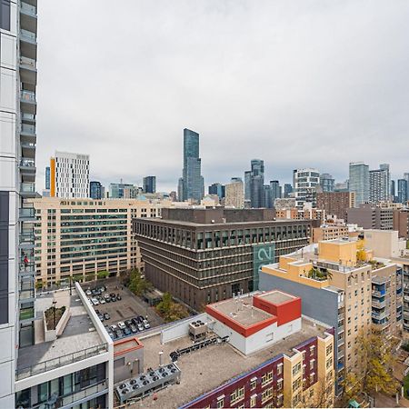 Toronto Garden Suites ภายนอก รูปภาพ
