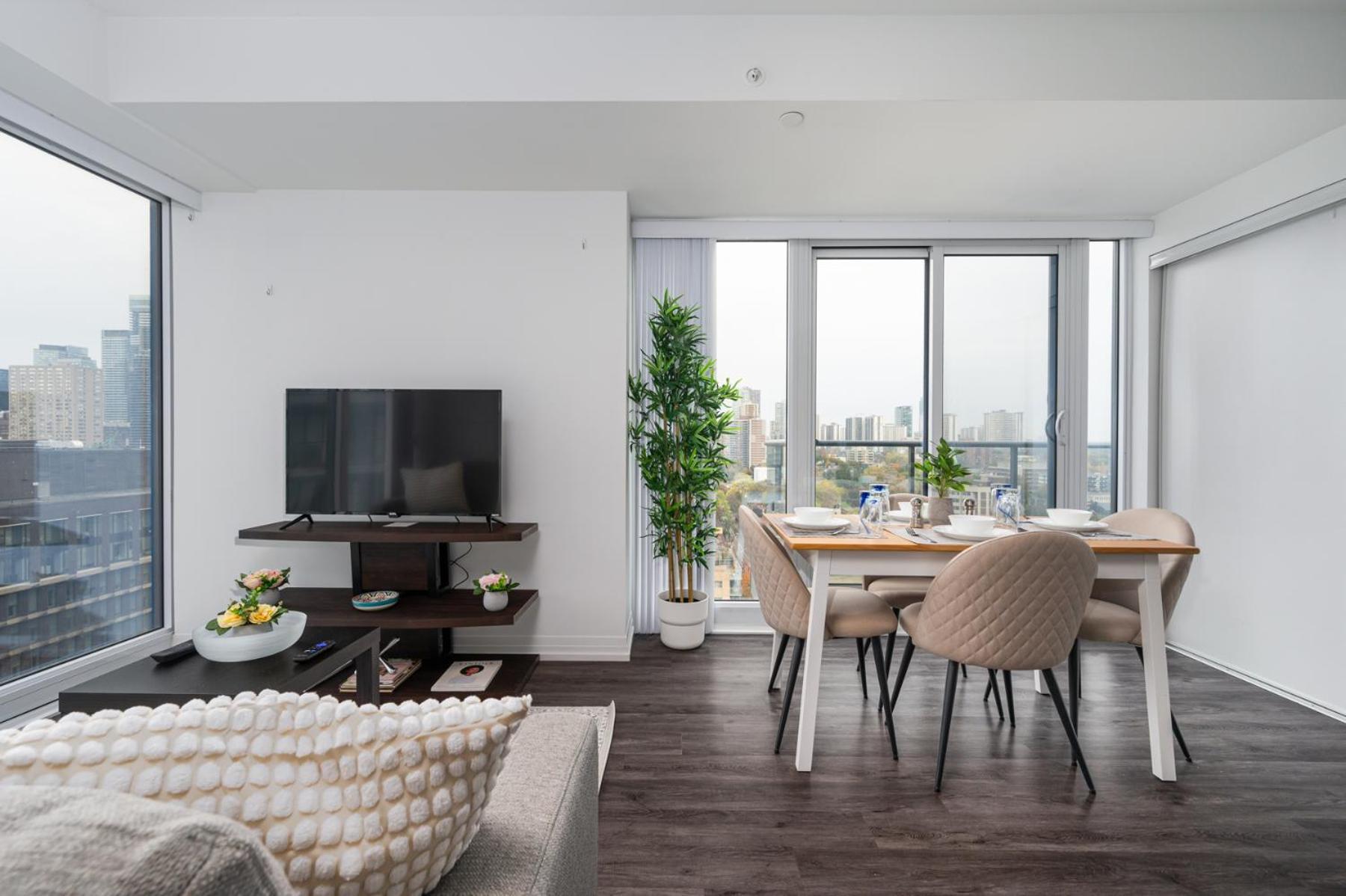 Toronto Garden Suites ภายนอก รูปภาพ