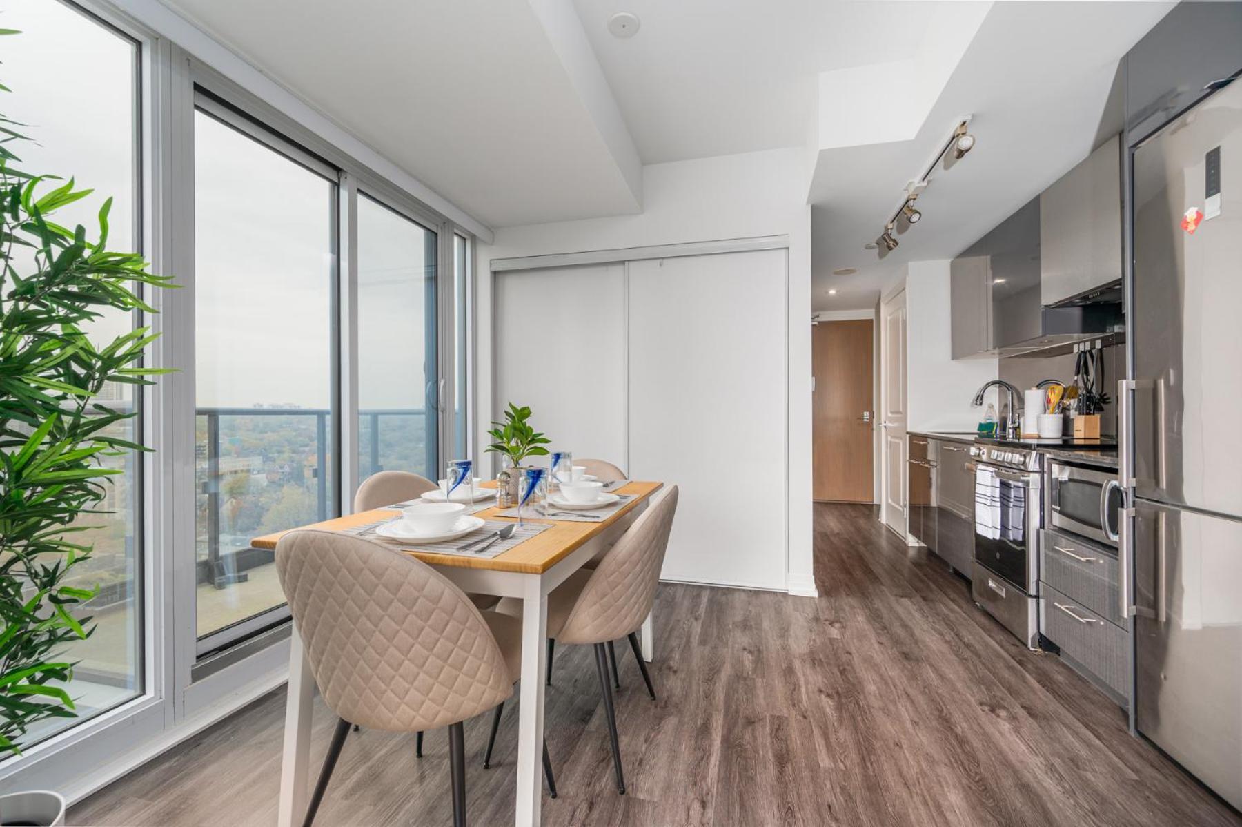 Toronto Garden Suites ภายนอก รูปภาพ